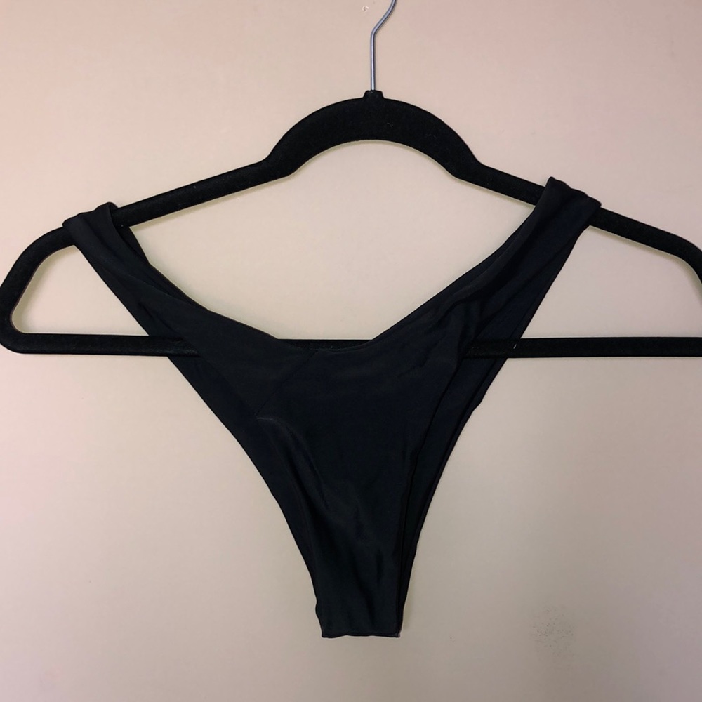 ASSORTMENT OF BIKINIS